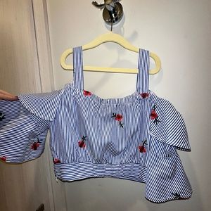 Cold Shoulder Crop Top